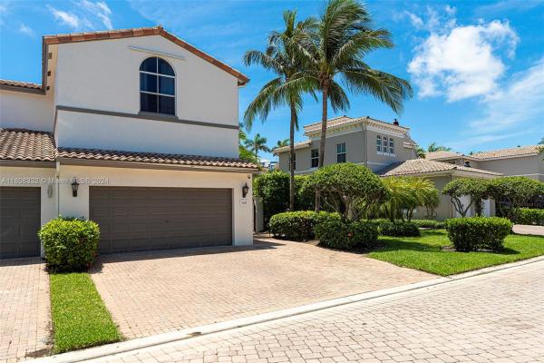 Admirals Cove, 828 E Spinnaker Dr E #828, Hollywood, Florida 33019, image 1