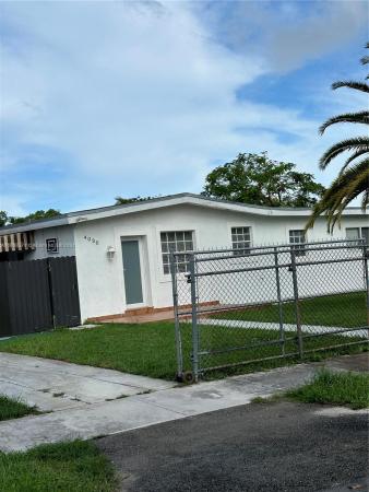 Westwood Lakes Residential, 4030 SW 110th Ave, Westwood Lakes, Florida 33165, image 3