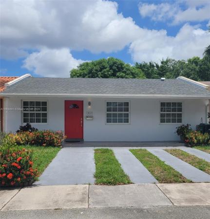 Royale Green, 13011 SW 42nd Ter #13011, Kendale Lakes, Florida 33175, image 1