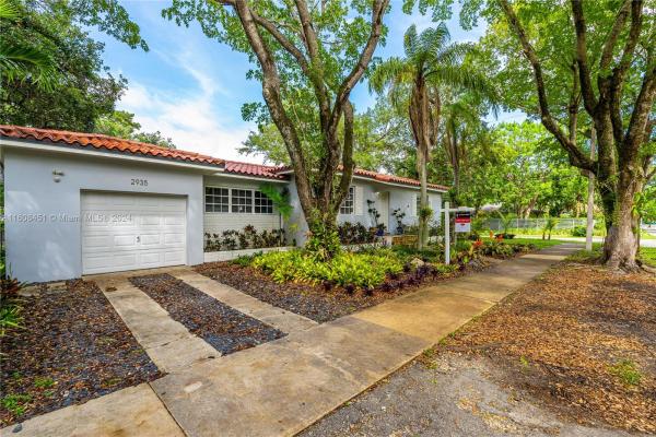 2935 Calusa St, Miami, Florida 33133, image 3