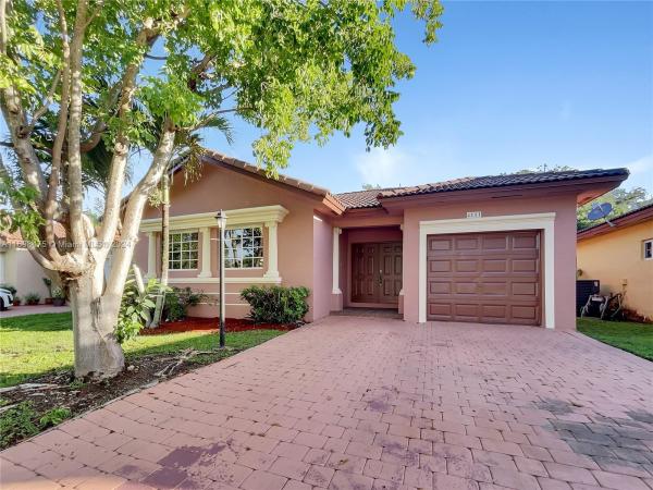Mirens Place, 4151 NE 30th St, Homestead, Florida 33033, image 2