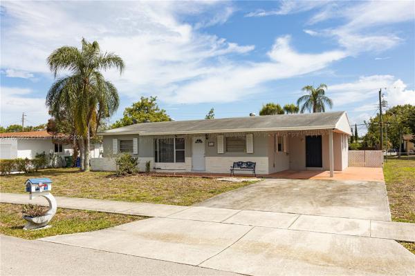 Floral Heights, 4256 SW 20th St, Fort Lauderdale, Florida 33317, image 2