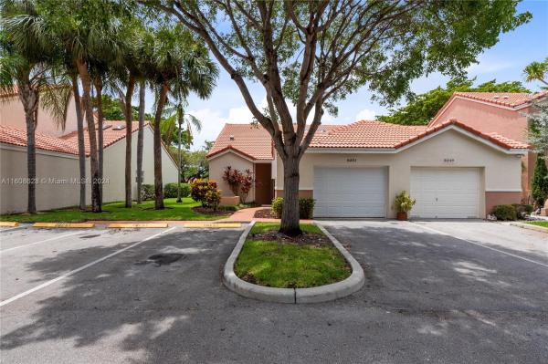 Walden Pond At Woodmont, 8251 NW 70th St #8251, Tamarac, Florida 33321, image 1