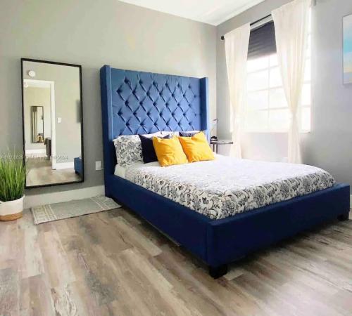 Empire, 750 Collins Ave #305, Miami Beach, Florida 33139, image 1