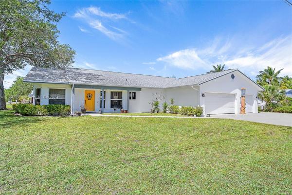 Jupiter Acres, 19182 SE Hillcrest Dr, Jupiter, Florida 33469, image 1