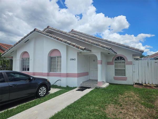 15942 SW 81st Ter, Unincorporated Dade County, Florida 33193, image 2