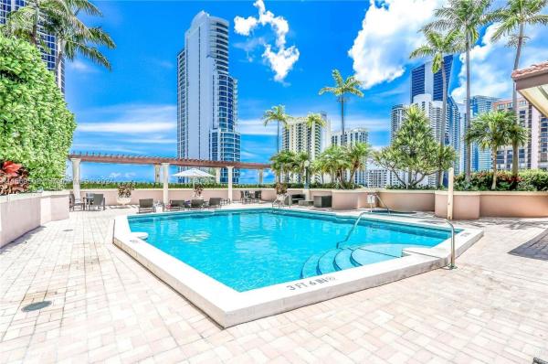 King David Of Sunny Isles, 17555 Atlantic Blvd #606, Sunny Isles Beach, Florida 33160, image 1