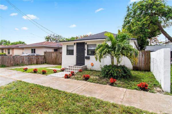 Featherstone Park, 2176 NW 51st St, Brownsville, Florida 33142, image 3