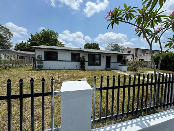 Bankers, 3372 NW 182nd St, Miami Gardens, Florida 33056, image 2
