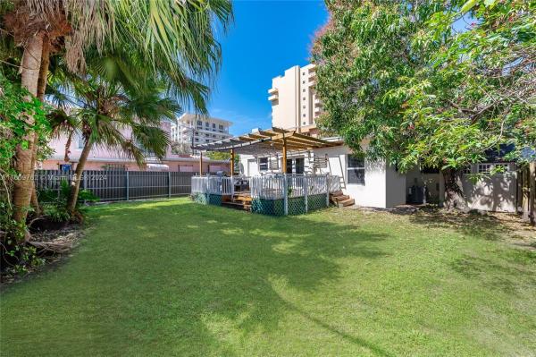 Silver Bluff Estates, 2610 SW 24th Ter, Miami, Florida 33145, image 1