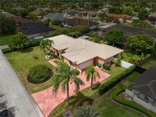 Cassandra Estates, 15765 SW 153rd Ct, Richmond West, Florida 33187, image 3
