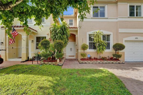 Sunny Isle At Nautica, 3553 SW 169th Ter, Miramar, Florida 33027, image 3