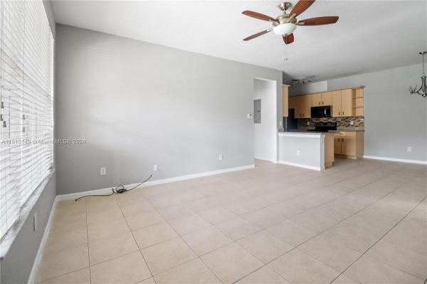 Rosemont, 3549 Forest Hill Blvd #31, Palm Springs, Florida 33406, image 1