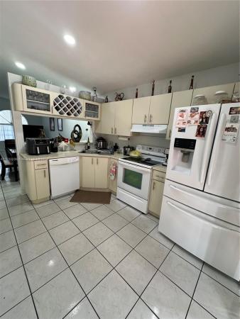 Los Palacios, 3355 W 68th St #189, Hialeah, Florida 33018, image 3