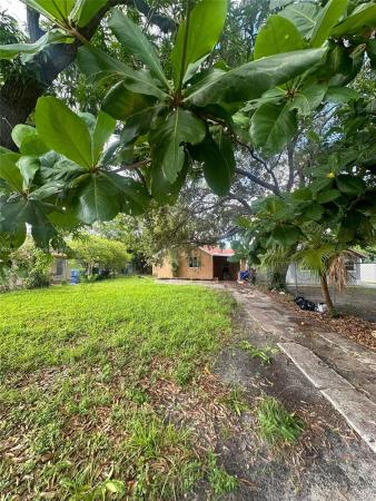 Bay Vista Park, 344 NW 41st St, Miami, Florida 33127, image 1