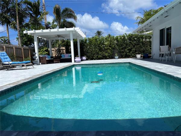 Norwood, 301 SE 8th St, Pompano Beach, Florida 33060, image 1