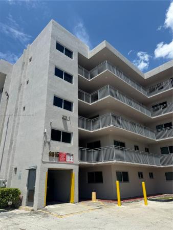 Vista Del Lago, 9915 W Okeechobee Rd #2-508, Hialeah Gardens, Florida 33016, image 1