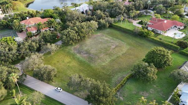Windmill Ranch Estates, 3071 Old Still Ln, Weston, Florida 33331, image 1