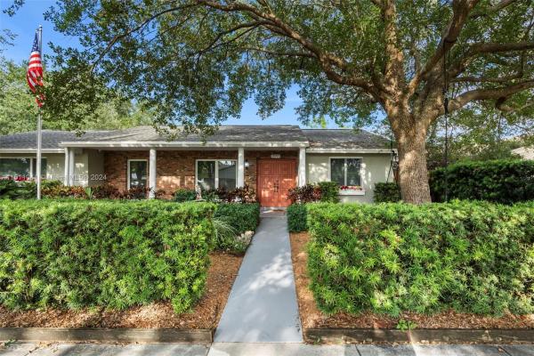 Caravel At Calusa, 10505 SW 138th Ct, The Hammocks, Florida 33186, image 3