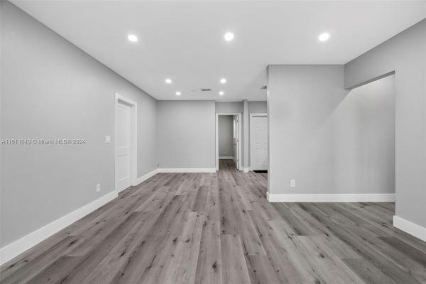 Welwyn Park, 2151 SW 67th Ter, Miramar, Florida 33023, image 3