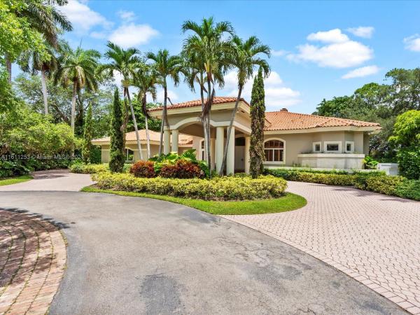 York Haus, 9350 SW 93rd Pl, Kendall, Florida 33176, image 1