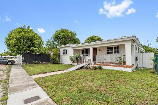 Sunset Manor, 391 E 38th St, Hialeah, Florida 33013, image 2