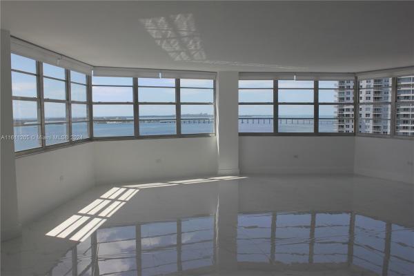 The Four Ambassadors, 905 Brickell Bay Dr #1927, Miami, Florida 33131, image 1