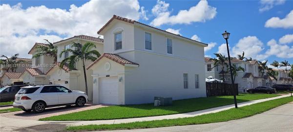 Villas Del Campo, 10959 SW 246th St 0, Princeton, Florida 33032, image 3