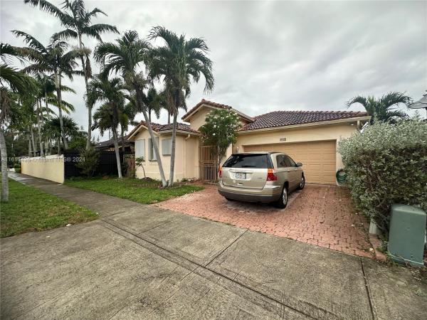15553 SW 41st Ter, Unincorporated Dade County, Florida 33185, image 1