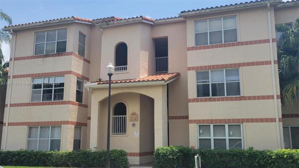 Coral Key, 3460 N Pinewalk Dr N #323, Margate, Florida 33063, image 2