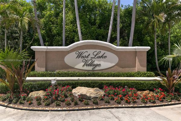 West Lake Village, 1115 Redwood St, Hollywood, Florida 33019, image 2