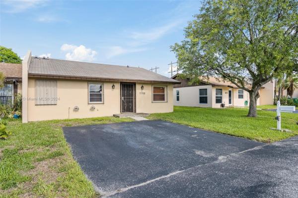 Devon Aire Villas, 11700 SW 125th Ct, The Crossings, Florida 33186, image 1
