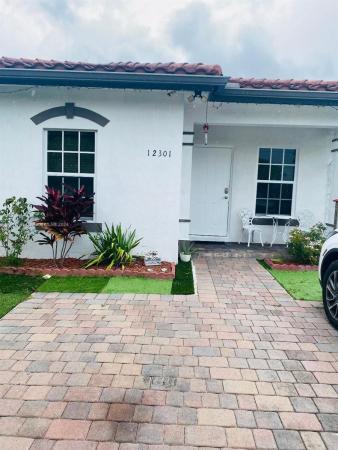 De Cayon, 12301 SW 214th Ter, Goulds, Florida 33177, image 1