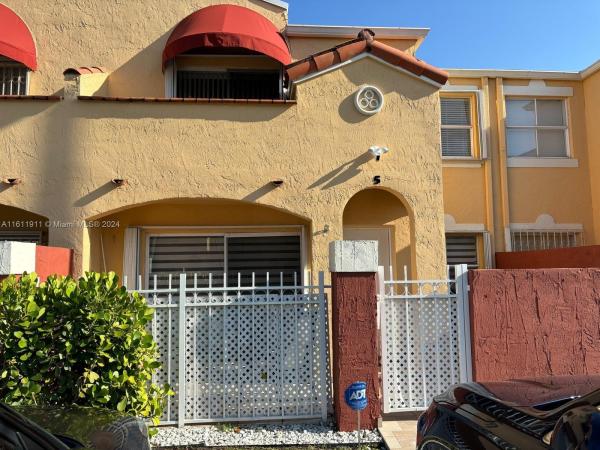 Gables Townhomes, Fountainebleau, Florida 33126, image 1