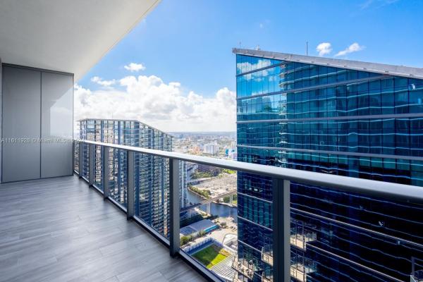SLS Lux Brickell, 801 S Miami Ave #4806, Miami, Florida 33130, image 3