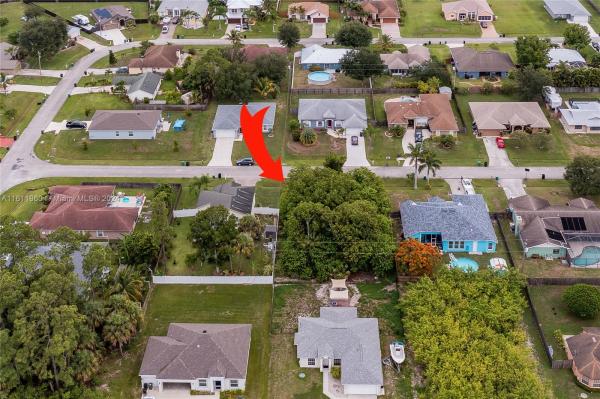 2179 SW Pruitt St, Port St. Lucie, Florida 34953, image 3