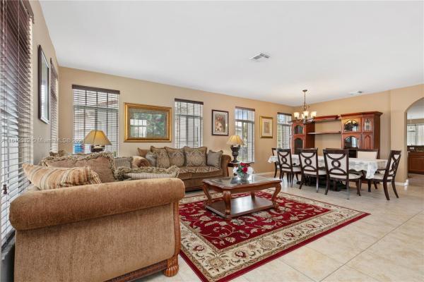 Mandarin Lakes, 14324 SW 276th Way, Naranja, Florida 33032, image 3