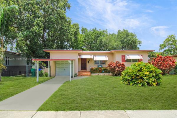 Le Jeune Terrace, 3921 SW 4th St, Miami, Florida 33134, image 1