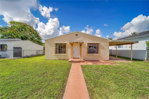Bird Road Terrace, 6520 SW 42nd St, Westwood Lakes, Florida 33155, image 2