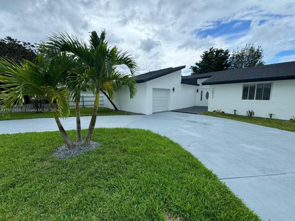 Cantisano, 16605 SW 104th Ct, Palmetto Estates, Florida 33157, image 2