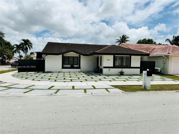 14102 SW 9th St, Unincorporated Dade County, Florida 33184, image 3