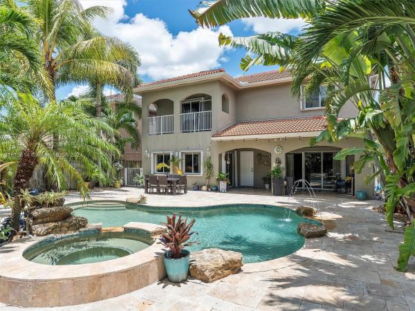 Twin Lake Shores West, 13630 SW 136th Ter, Three Lakes, Florida 33186, image 3