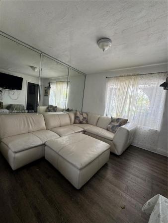 Boscoble, 2345 SW 1st St, Miami, Florida 33135, image 2
