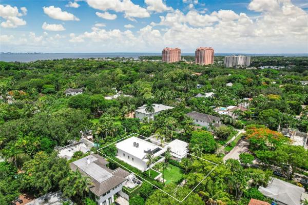 Camner Gables, 4217 Braganza Ave, Miami, Florida 33133, image 2