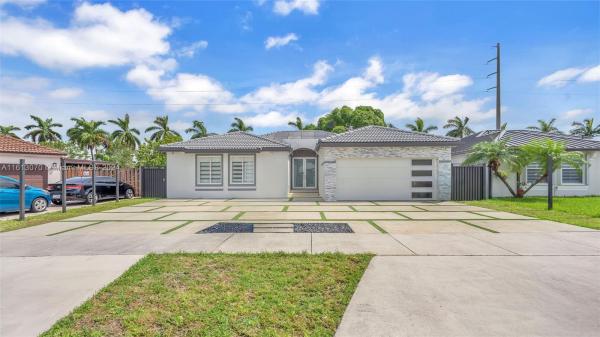 Laguna Ponds, 14381 SW 160th Ter, Richmond West, Florida 33177, image 1