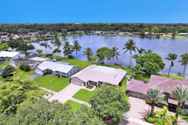 Flamingo Gardens East, 5619 SW 116th Ave, Cooper City, Florida 33330, image 2