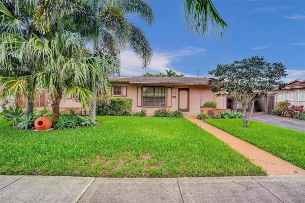 Carol City Gardens, 4460 NW 203rd Ter, Miami Gardens, Florida 33055, image 1