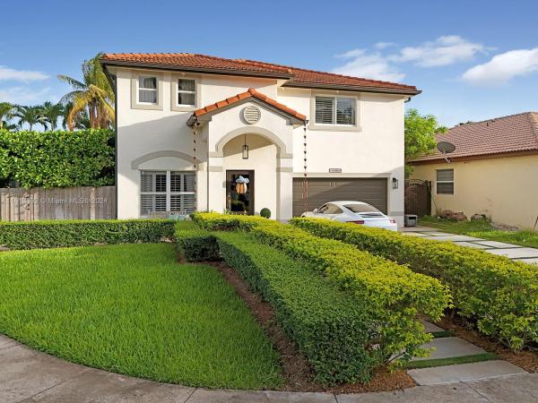 Park Square At Lago Mar, 16434 SW 75th Ter, The Hammocks, Florida 33193, image 3