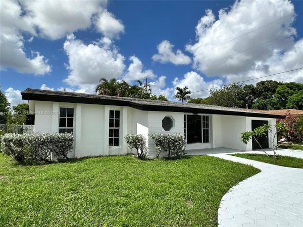The Knolls, Miramar, Florida 33025, image 3