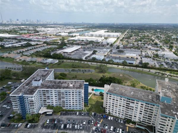 Hillcrest, 4200 Hillcrest Dr #606, Hollywood, Florida 33021, image 3